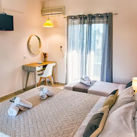 Costas Apartament Mesongí