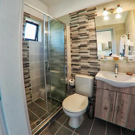 Apartament Costas Mesongí