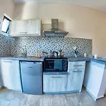 Apartment Costas *