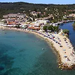 Costas * Mesongi