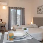 Apartment Costas Mesongi