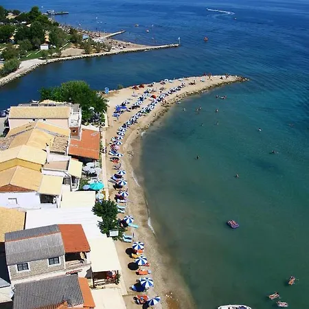 Costas Μεσογγή