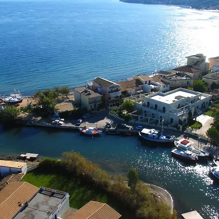 Costas شقة Mesongí